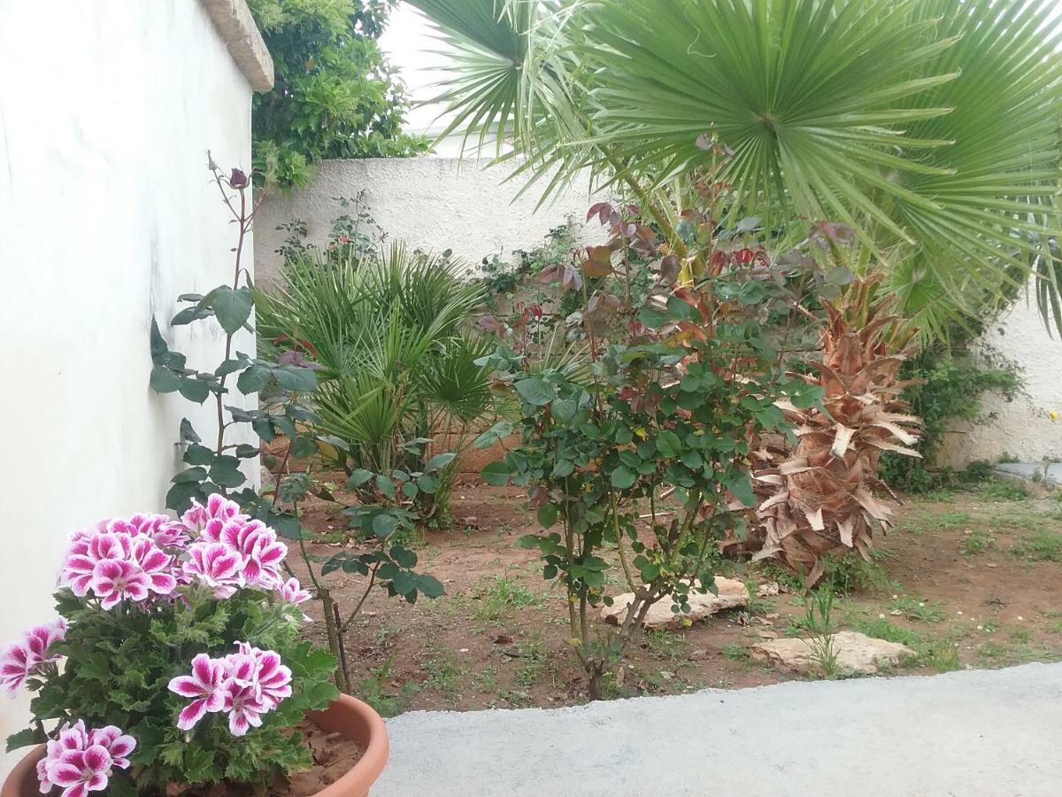 Li Curti Bed & Breakfast